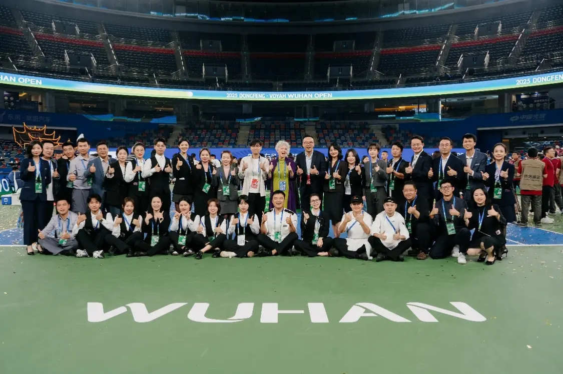 “05后”零差错服务武网！长职&万豪打造国际赛事服务新样本