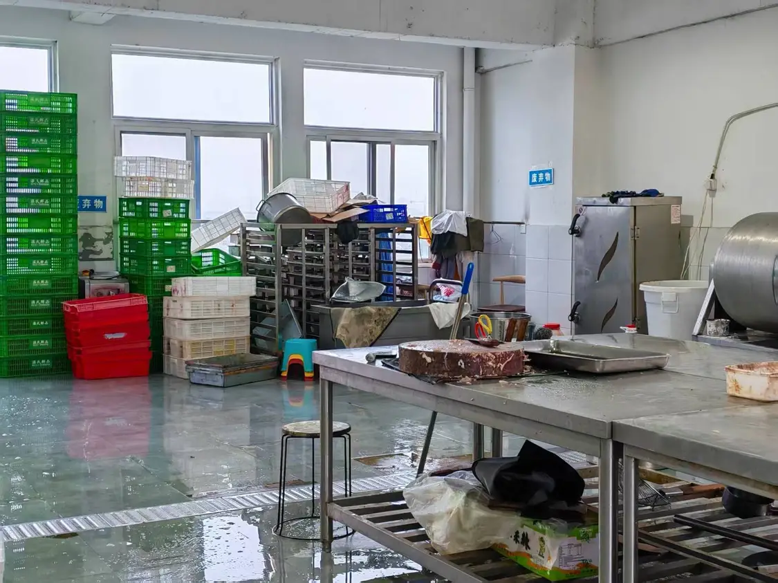 实探预制菜生产厂，你点的拼好饭为什么越来越难吃？_https://www.izongheng.net_快讯_第6张