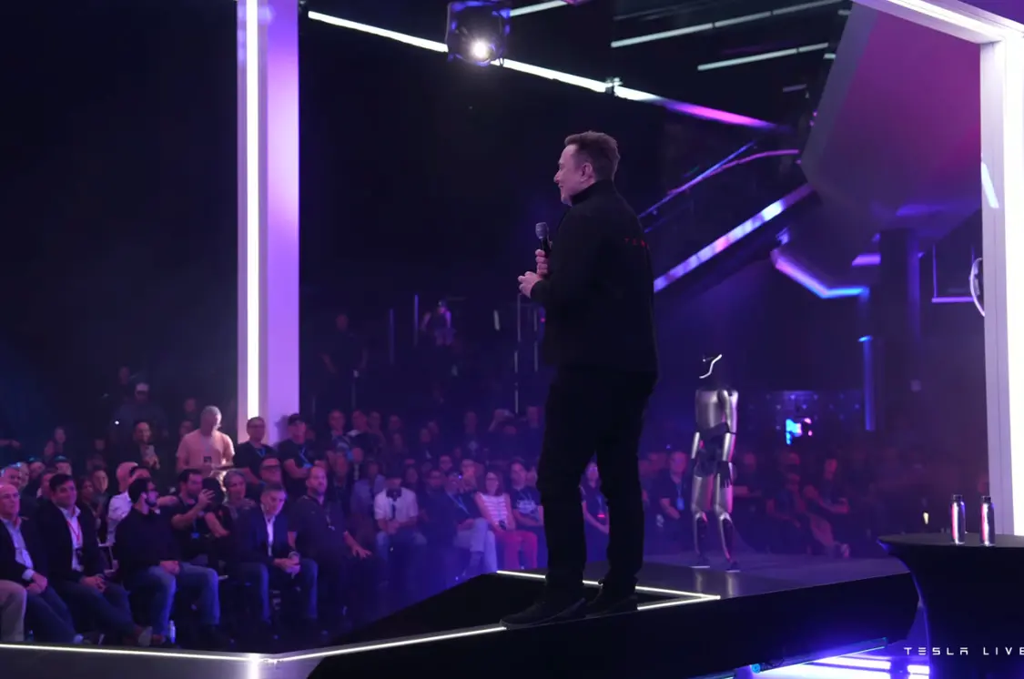 马斯克在股东大会上