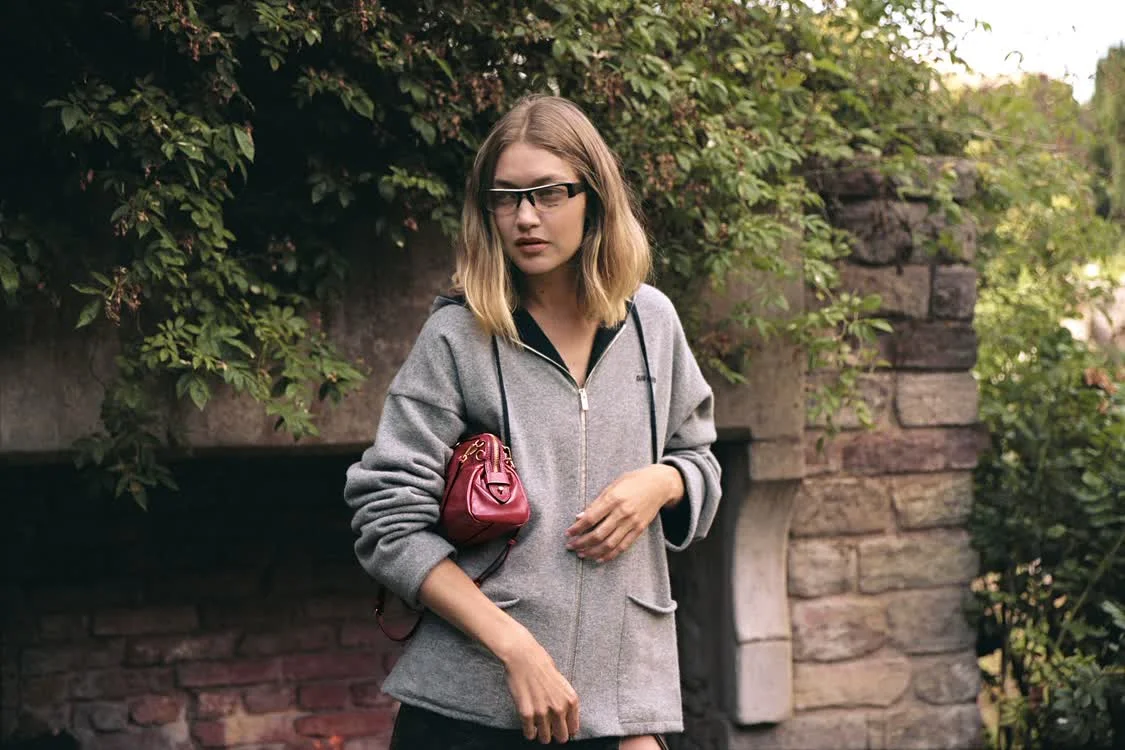 MIU MIU 2025假日系列广告大片