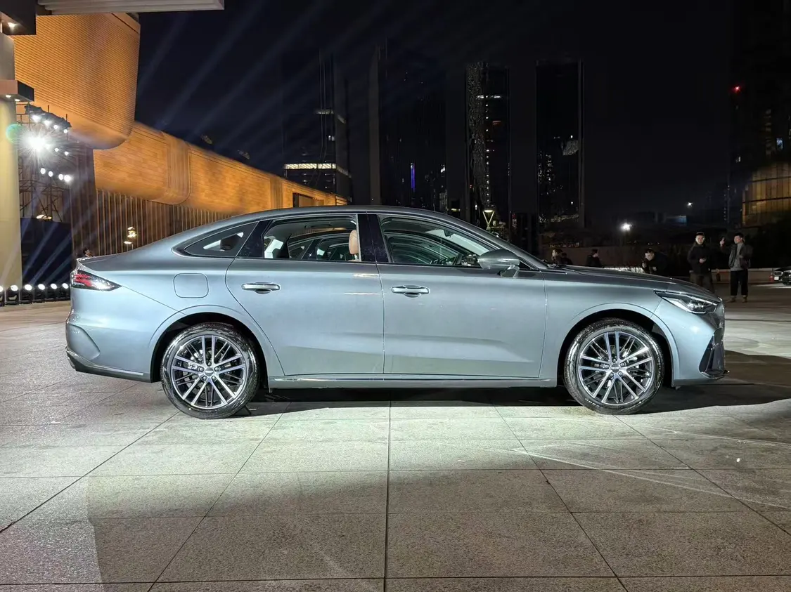 吉利第5代帝豪正式上市!限时售价6.59万元起