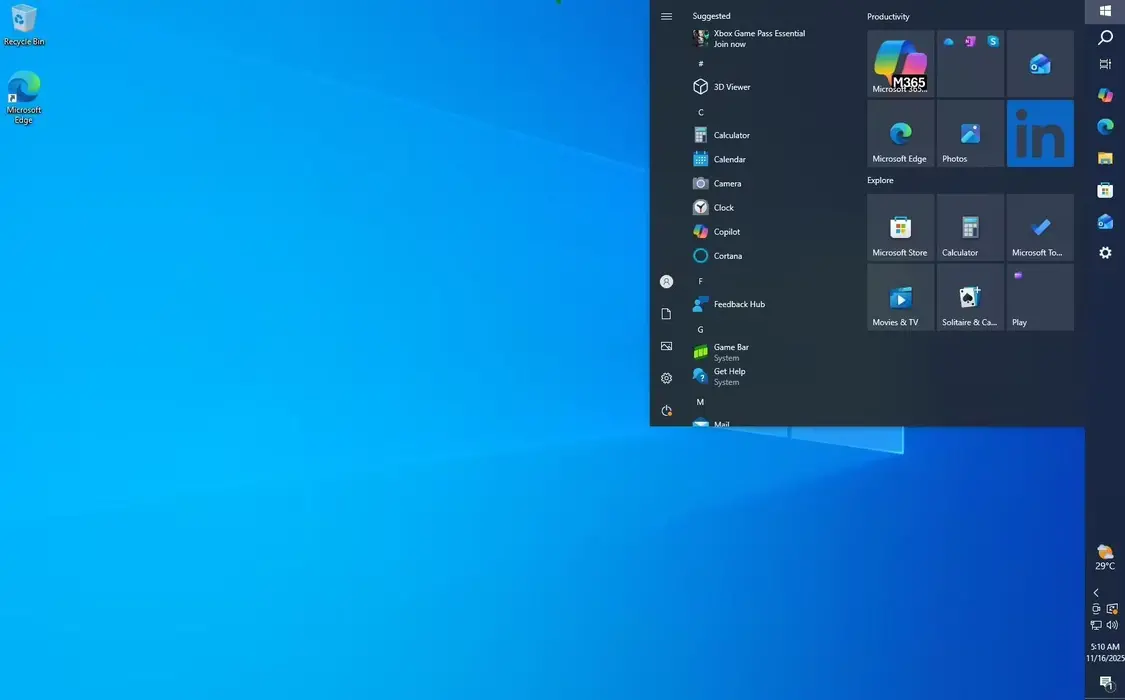 Windows 10 desktop with taskbar on the right side