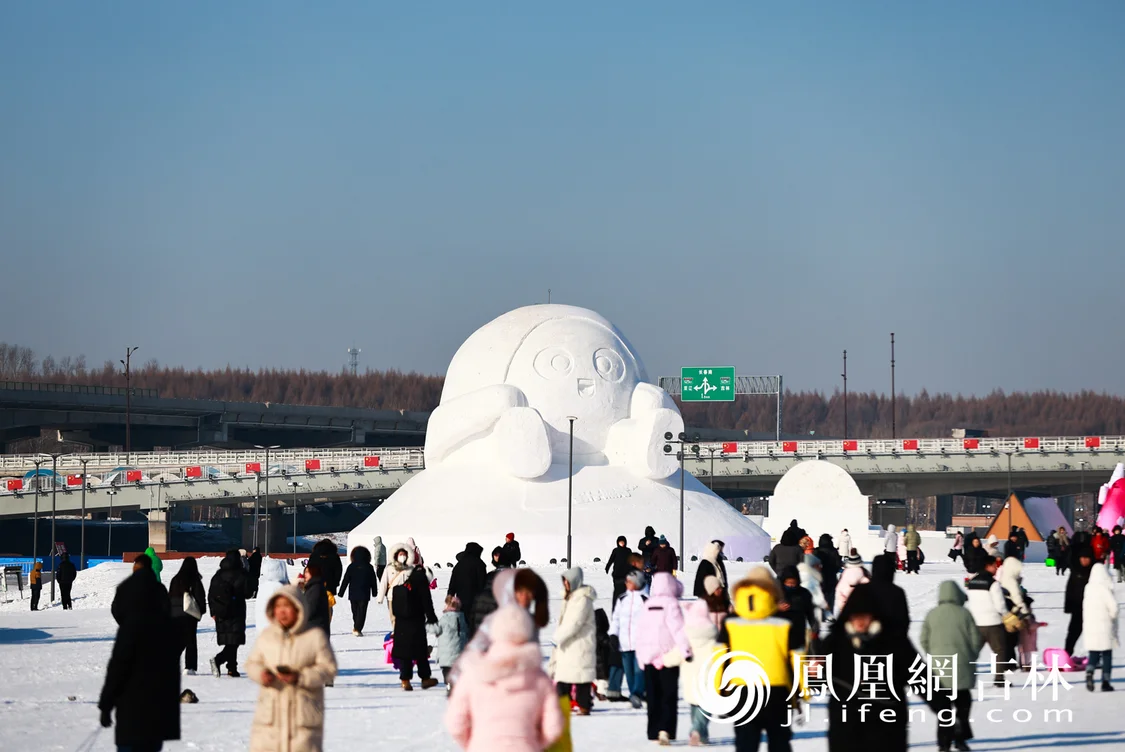 图集丨肆季南河粉雪嘉年华正式开园