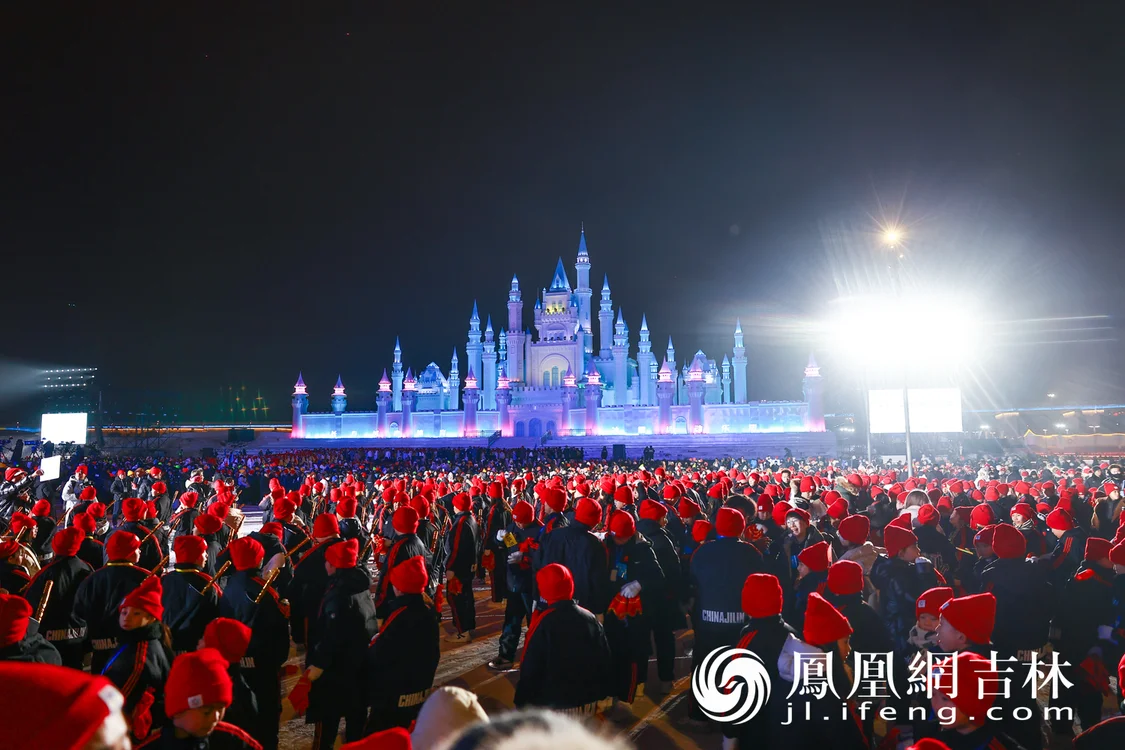 第十二届全国大众冰雪季在长春启幕 冰雪名城再启核心舞台
