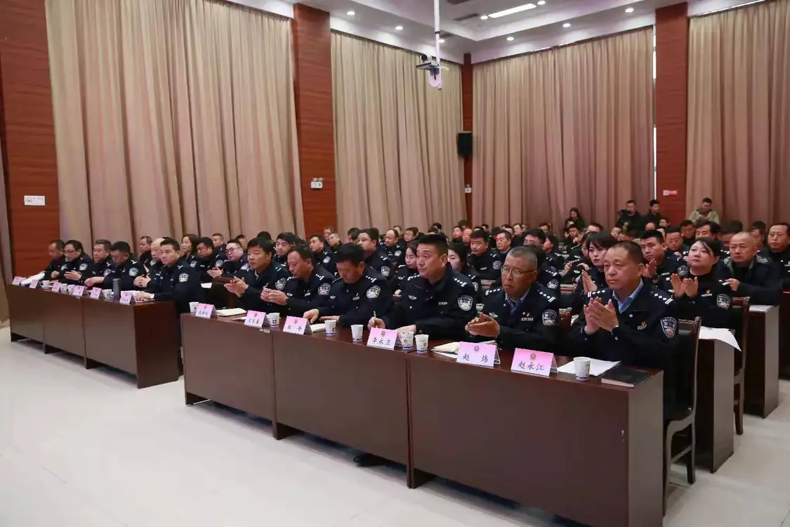 推广“千村宣教”经验 筑牢农村交通安全——宝鸡市召开道路交通安全宣传暨“千村宣教”工作推进会