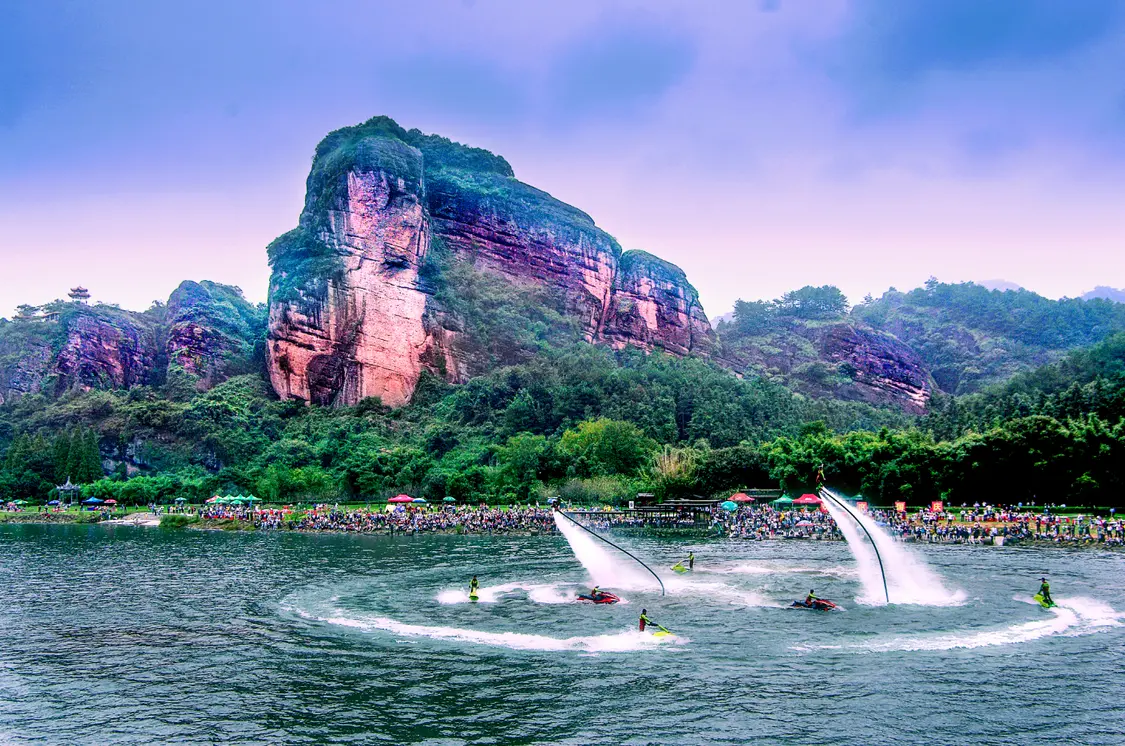 龙虎天下绝 十年再起航 江西龙虎山景区以生态人文之融绘就高质量发展之境