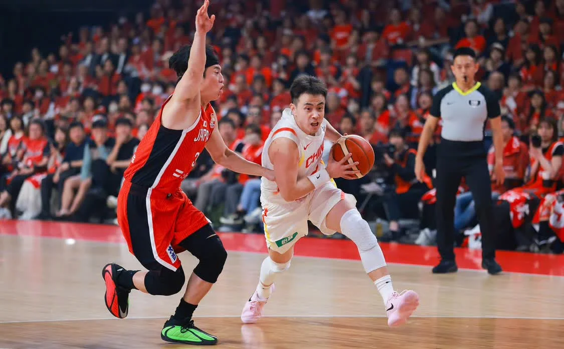 赢日本!15分大逆转!中国男篮拿下生死战