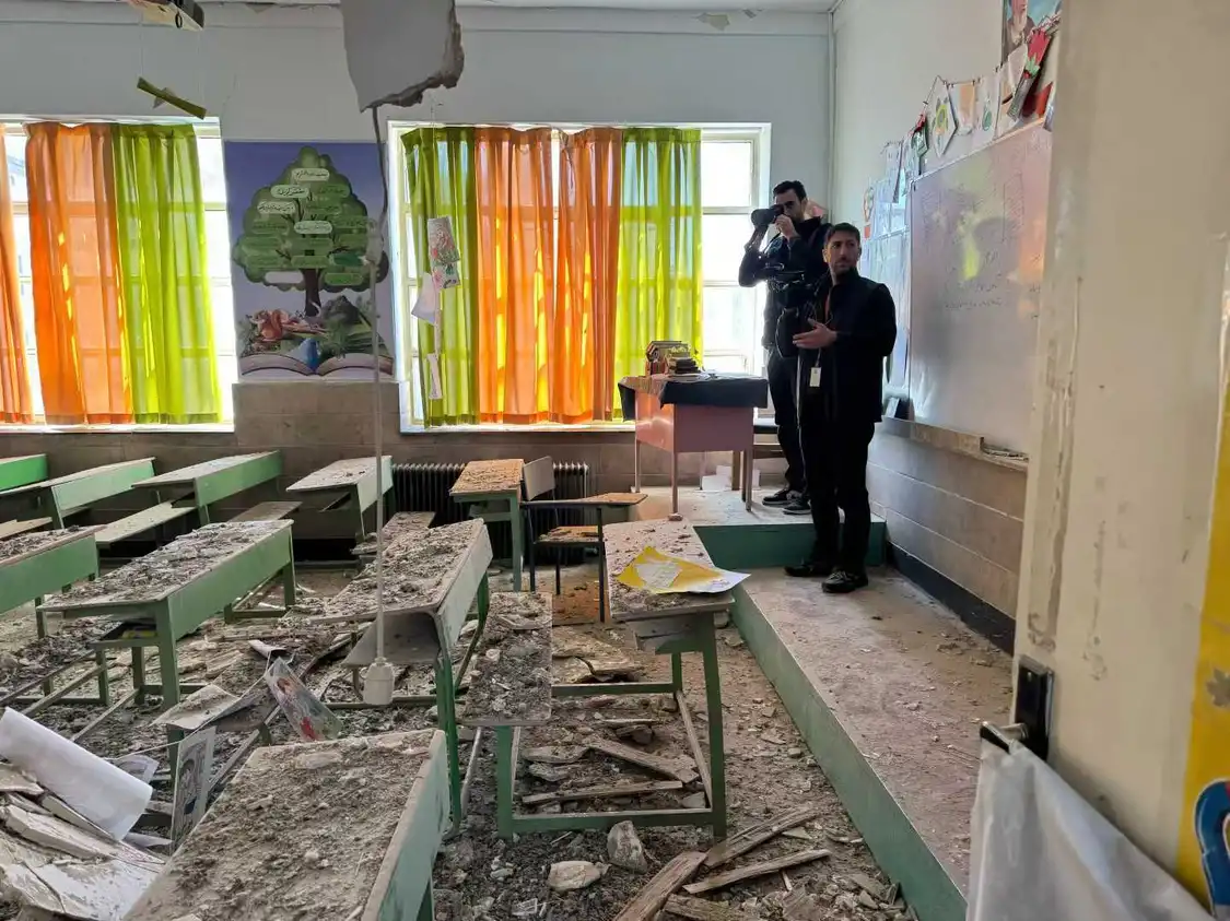 凤凰女记者战地日记丨德黑兰的春天已经来了，可这座城市的空气里，满是硝烟和烧焦的味道