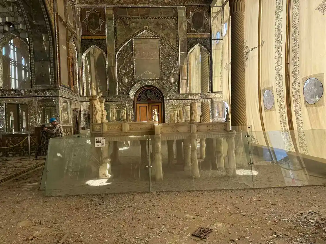 凤凰女记者战地日记丨德黑兰的春天已经来了，可这座城市的空气里，满是硝烟和烧焦的味道