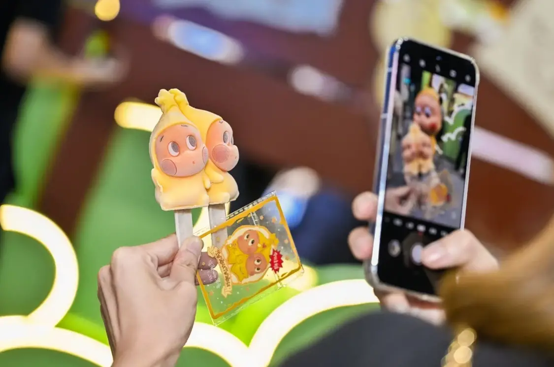 泡泡玛特的星星人系列