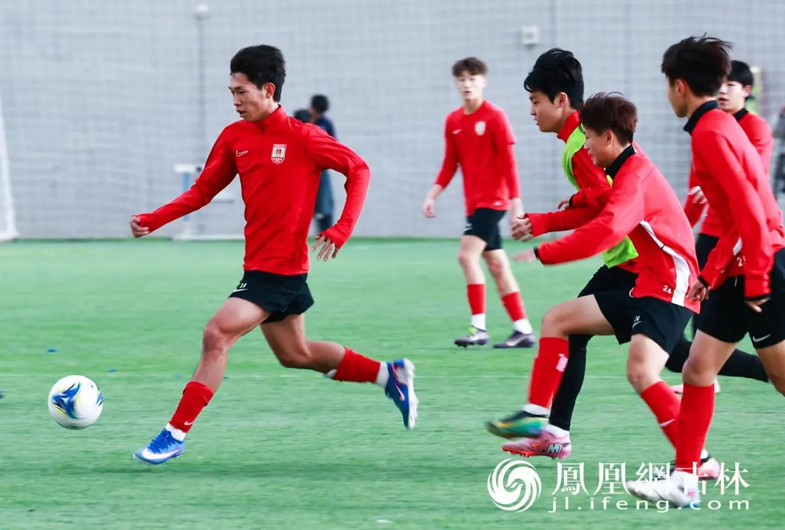 直击“东北超”长春队海选：外卖小哥、出租车司机、世界冠军……他们都想代表长春踢东北超