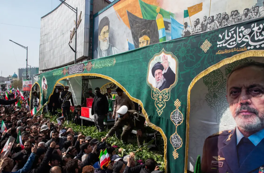 伊朗已是“被拔光牙齿的老虎”?美媒:现在的袭击更高效,也更致命