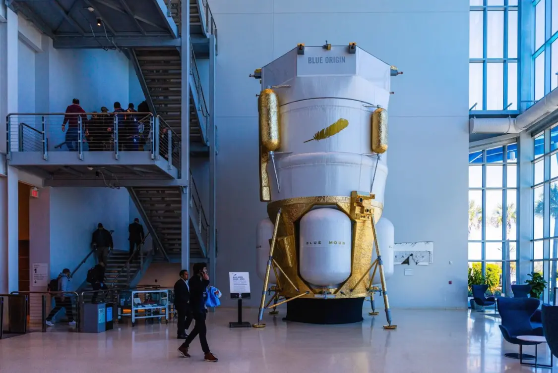 蓝色起源的货物着陆器