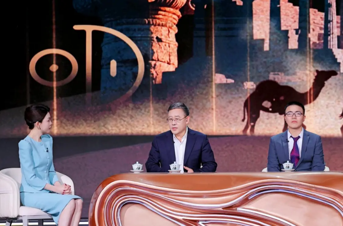 观万象之变，赴文明之约 &mdash;&mdash;评《文明交响》第二期《新观万象》