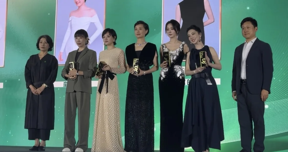 白玉兰提名晚宴首设绿毯 奖项今晚揭晓