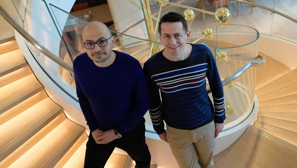 DeepMind CEO哈萨比斯和江珀获得了诺贝尔化学奖