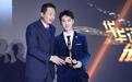 李冲一举斩获年度最受欢迎男主持人 坦言感恩之心