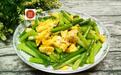 农村人最解馋的硬菜，鲜香味美，蒜味浓郁，比肉菜还好吃！