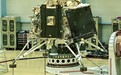 印度展示登月航天器，拟7月中旬发射并降落月球南极
