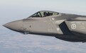 F-35飞行员谈格斗训练：大过载机动得挑“良辰吉日”