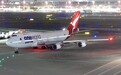 澳洲航空一波音747客机备降 有乘客看到“橙色火焰”
