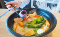 孙大力签约火爆背后的麻辣烫文化：从街头小吃到高品质国民美食