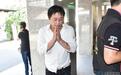 王杰神情憔悴低调送亡父 妹妹难忍情绪泪崩