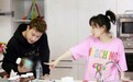 潘玮柏跟爸爸称赞吴昕，然而潘爸心中的理想儿媳却是她...