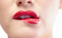 嘴唇厚与嘴唇薄相比，那种更具诱惑力？