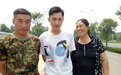 23岁小伙和爸妈一起做环卫工，相信“行行出状元”