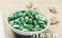 醋泡的大蒜为什么是绿色的？男女同志都不要错过，对身体没坏处！