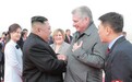 古巴领导人结束访朝 金正恩机场欢送：舍不得分开