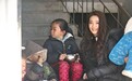 刘琪奕《云上绣娘》热拍 “义务午餐”献爱心