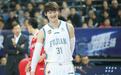 王哲林获CBA常规赛MVP！他是本土球员得分王+篮板王