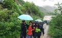 云南丽江至泸沽湖旅游公路发生泥石流千余人滞留 已全部转移（图）
