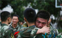 武警广西总队数千名老兵泪别军营