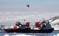 “雪龙”号抵达南极中山站