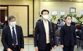 74岁郑少秋近照曝光，身形消瘦难掩帅气
