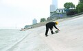 与不断上涨的江水抢时间 两防洪主体工程汛前提前完成