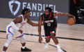 NBA裁判再引争议！哈登彻底无奈了，3+1被吹走步，协防也犯规