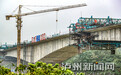 为通车奠定基础 泸州胡市沱江大桥10月底可边跨合龙