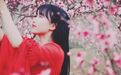 lo圈顶流真颜值曝光、漫画脸辣妈“谎报年龄”、甜心少女败于红毯