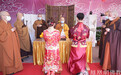 庄严而神圣！香港观宗寺为新人举行佛化婚礼