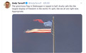 42米长的美国最大国旗被雷暴撕成碎片 美网民：正如现状
