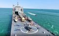 伊朗新型“海上移动堡垒”服役，携带大批舰载机还能防空反舰