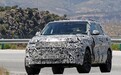 2023款路虎揽胜谍照曝光，或将搭载4.4T宝马V8发动机？