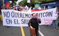 反对比特币成为法定货币！萨尔瓦多抗议者烧毁比特币ATM机