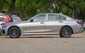 宝马3系没现车，凭啥比奔驰C级卖的好？问就是优惠三万