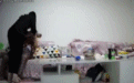 黑龙江女公务员殴打79岁母亲，当地回应：被警方拘留15天，纪委立案调查