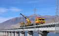 西藏首条电气化铁路通车 中国中铁续写“天路”传奇